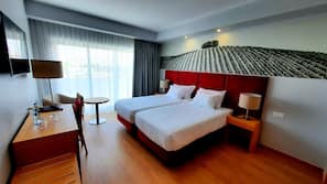 Minibar, in-room safe, desk, soundproofing