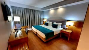 Minibar, in-room safe, desk, soundproofing