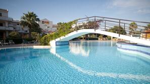 Piscina all'aperto