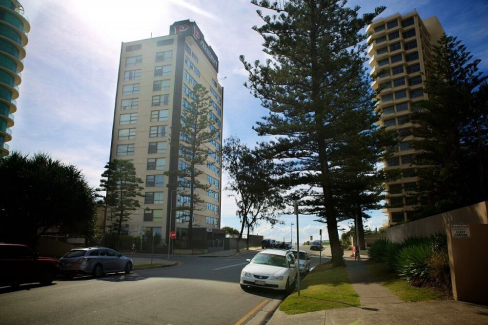 President Holiday Apartments Deals Reviews Gold Coast Aus Wotif