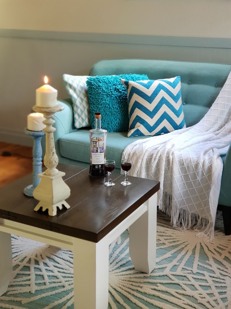 Barney Creek Vineyard Cottages
