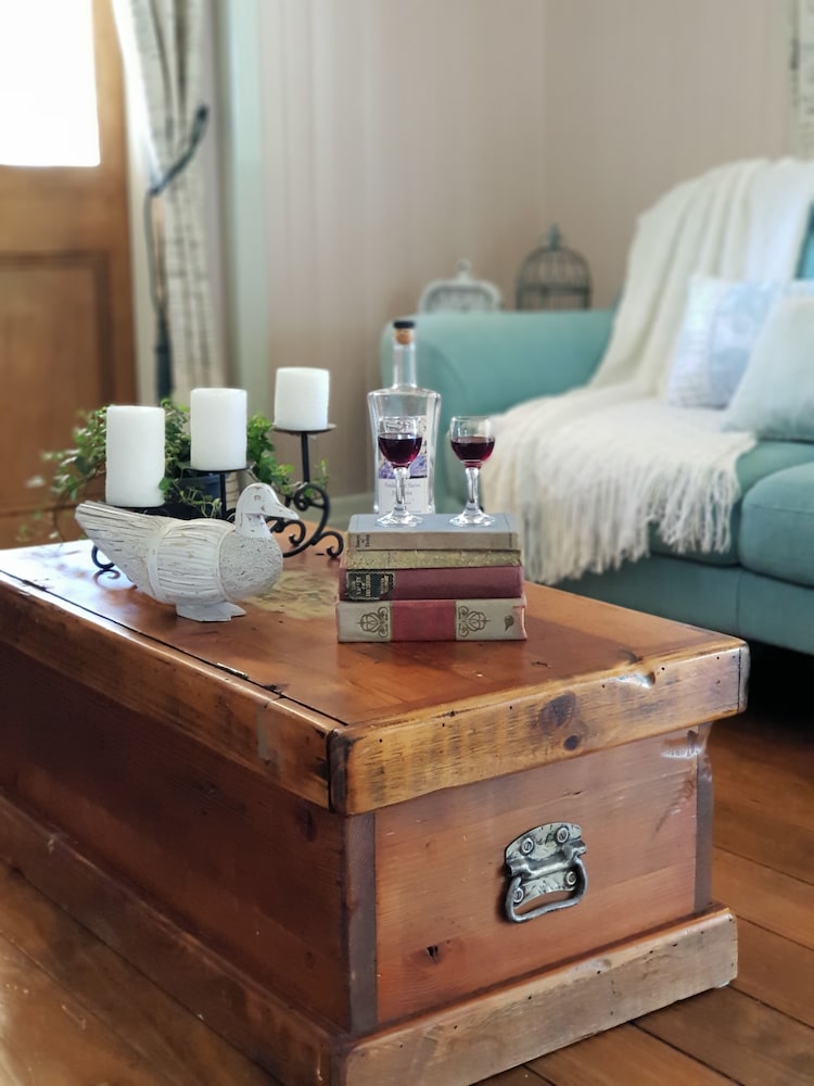Barney Creek Vineyard Cottages