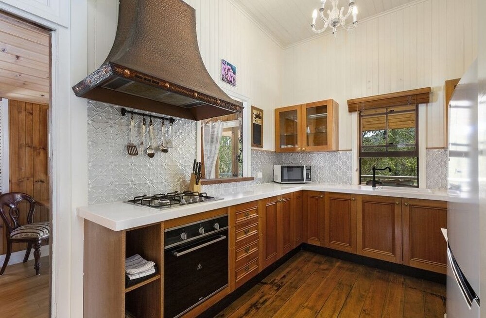 Barney Creek Vineyard Cottages