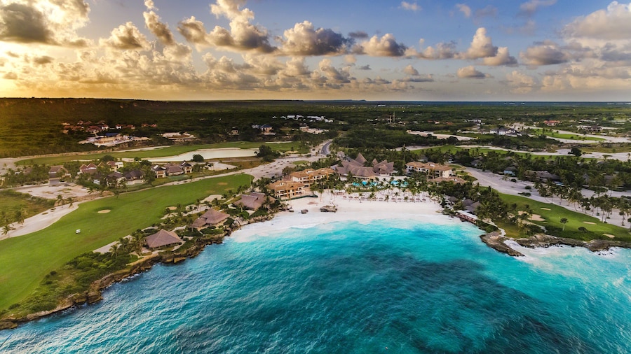 Eden Roc at Cap Cana