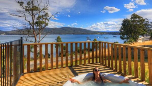 Private Spa Tub