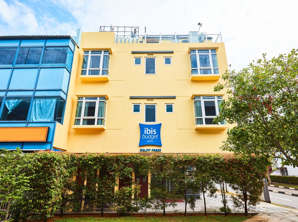 Ibis Budget Singapore Mount Faber Sg Clean In Singapore Hotel Rates Reviews On Orbitz Ibis Budget Singapore Mount Faber Sg Clean In Singapore Hotel Rates Reviews On Orbitz
