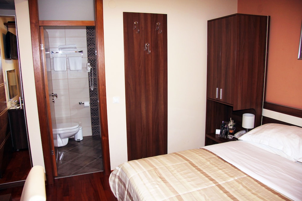 Hotel Degenija: AU$193 Deals & Reviews (Rakovica, HRV) | Wotif