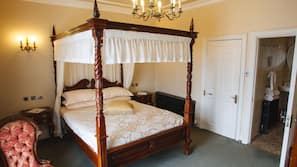 Egyptian cotton sheets, individually decorated, individually furnished