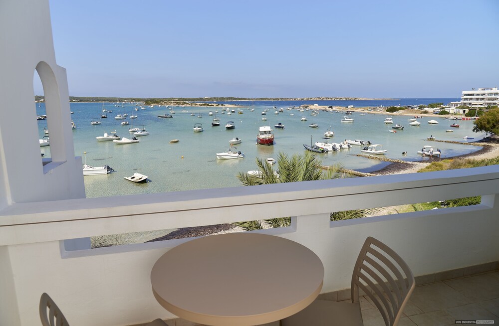 Apartamentos Sabina Playa