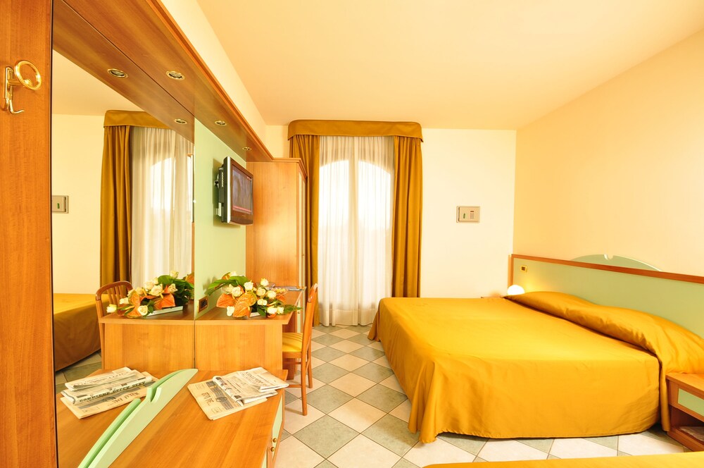 Tortoreto Hotel Villa Elena Tortoreto Hotel Villa Elena