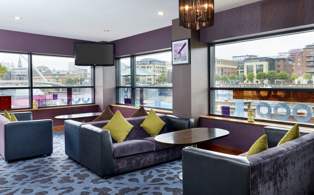 Leonardo Hotel Newcastle Quayside formerly Jurys Inn AU83 Deals