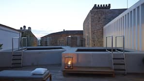 Piscina externa sazonal