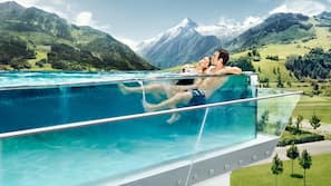 5 indoor pools, 6 outdoor pools, pool umbrellas, sun loungers