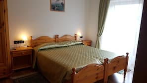 Lenzuola Frette, materassi Select Comfort, una cassaforte in camera