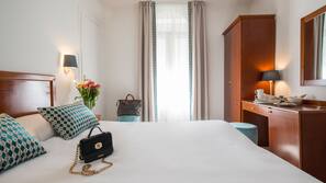 Literie de qualité supérieure, couette en duvet d'oie, minibar