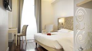Premium bedding, in-room safe, desk, blackout curtains