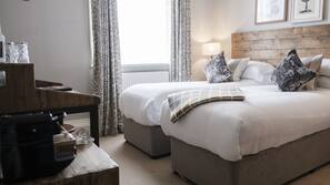 Premium bedding, iron/ironing board, free WiFi, linens
