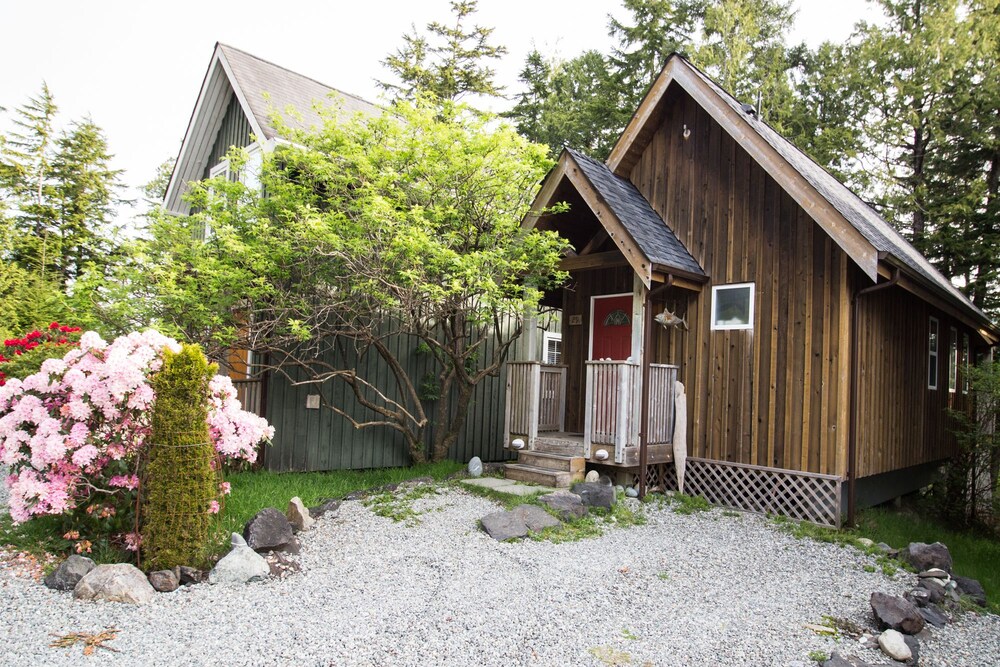 Reef Point Cottages Ucluelet Can Lastminute Co Nz