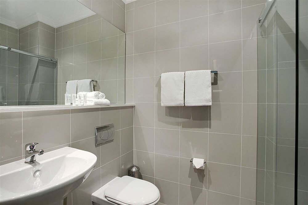 Quality Suites Camperdown