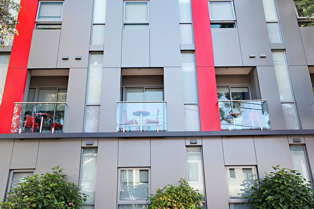 Quality Suites Camperdown