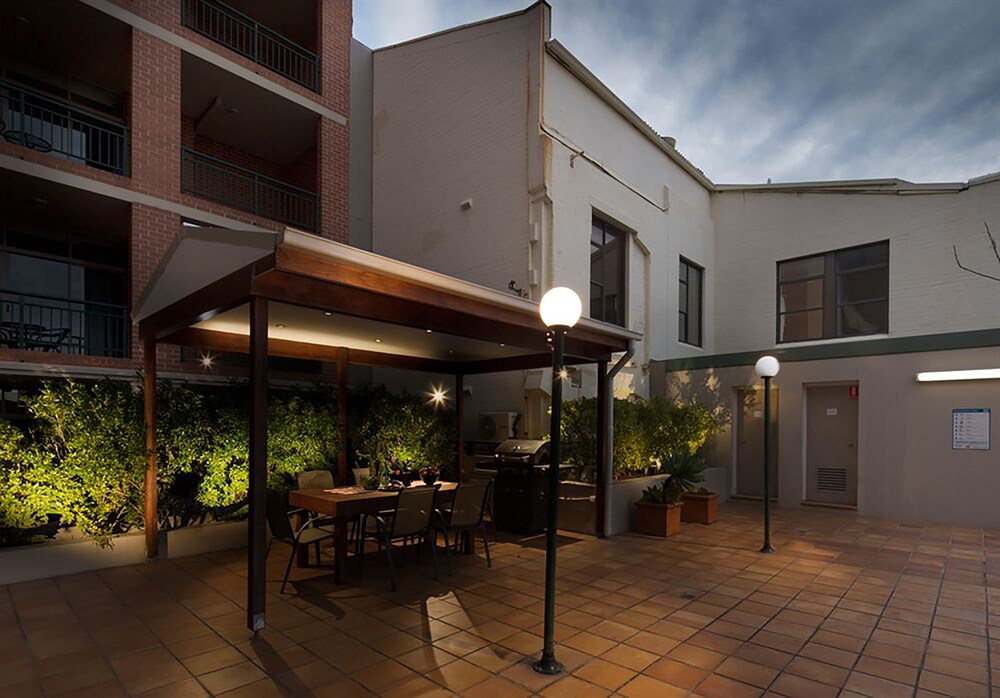 Quality Suites Camperdown