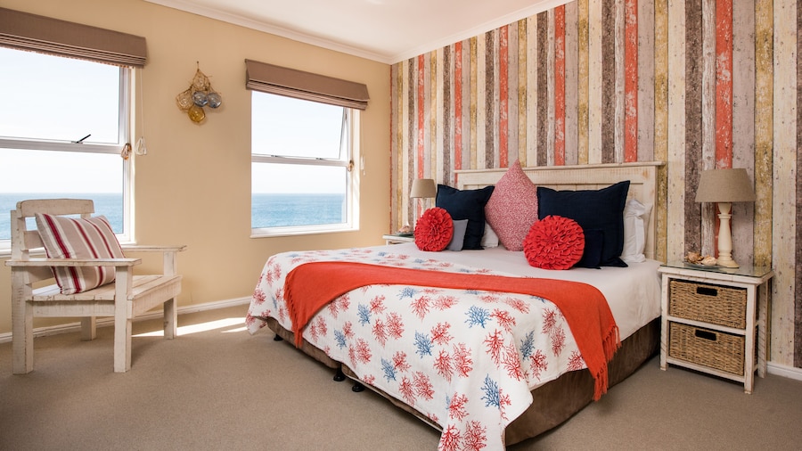 Whale View Manor Guesthouse