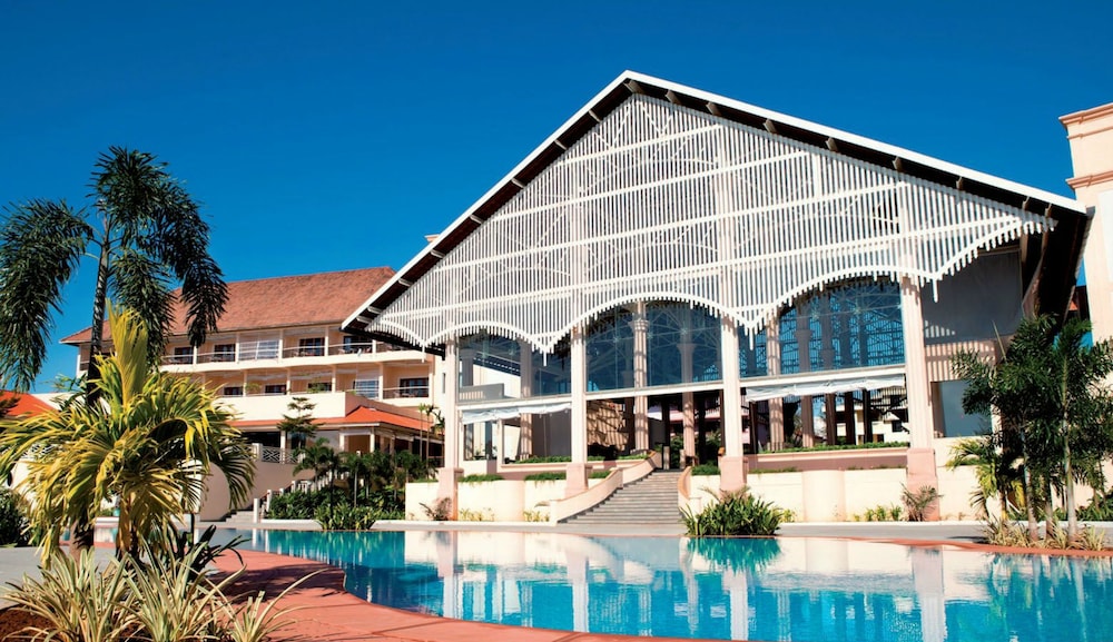 Radisson Blu Resort Goa Cavelossim Beach In Cavelossim