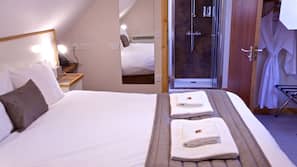 Desk, iron/ironing board, free cots/infant beds, free WiFi