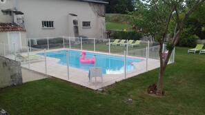 Piscine extérieure