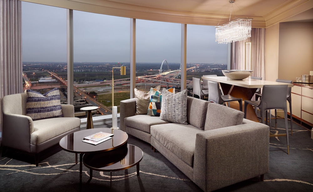 Omni Dallas Hotel in Dallas Best Rates & Deals on Orbitz