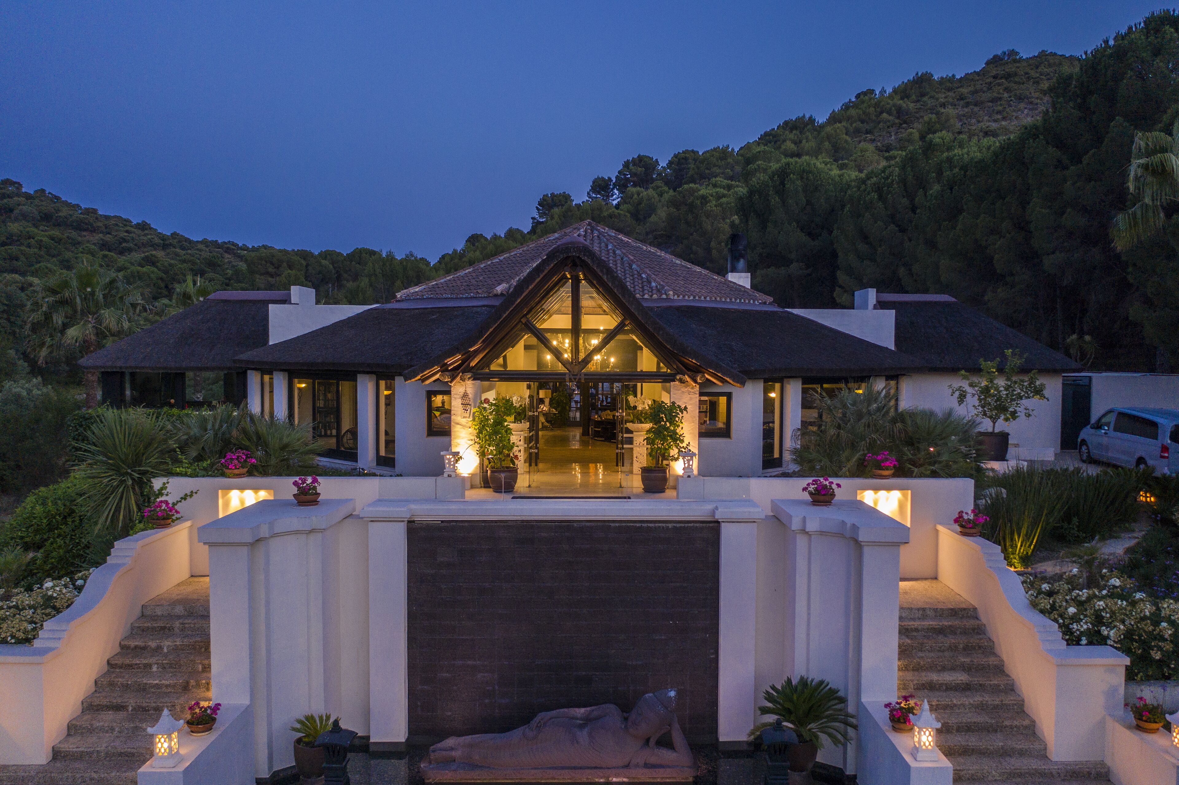Shanti Som Wellbeing Retreat in Monda, Spain