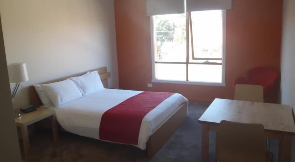 Nomads St Kilda Beach - Hostel