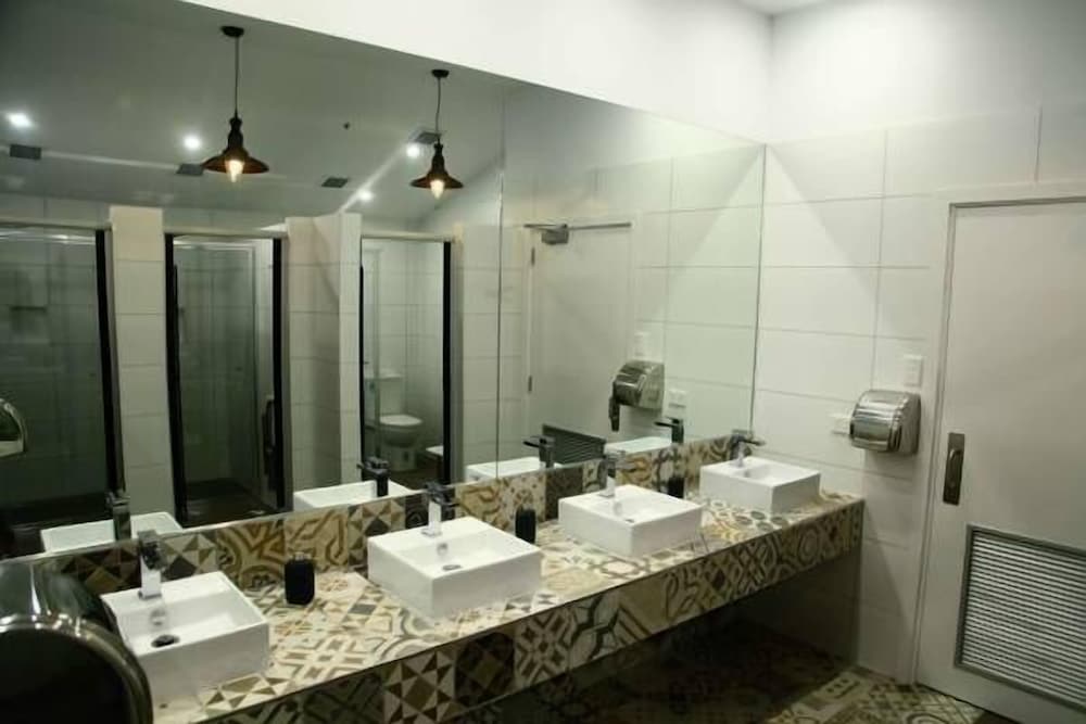 Nomads St Kilda Beach - Hostel