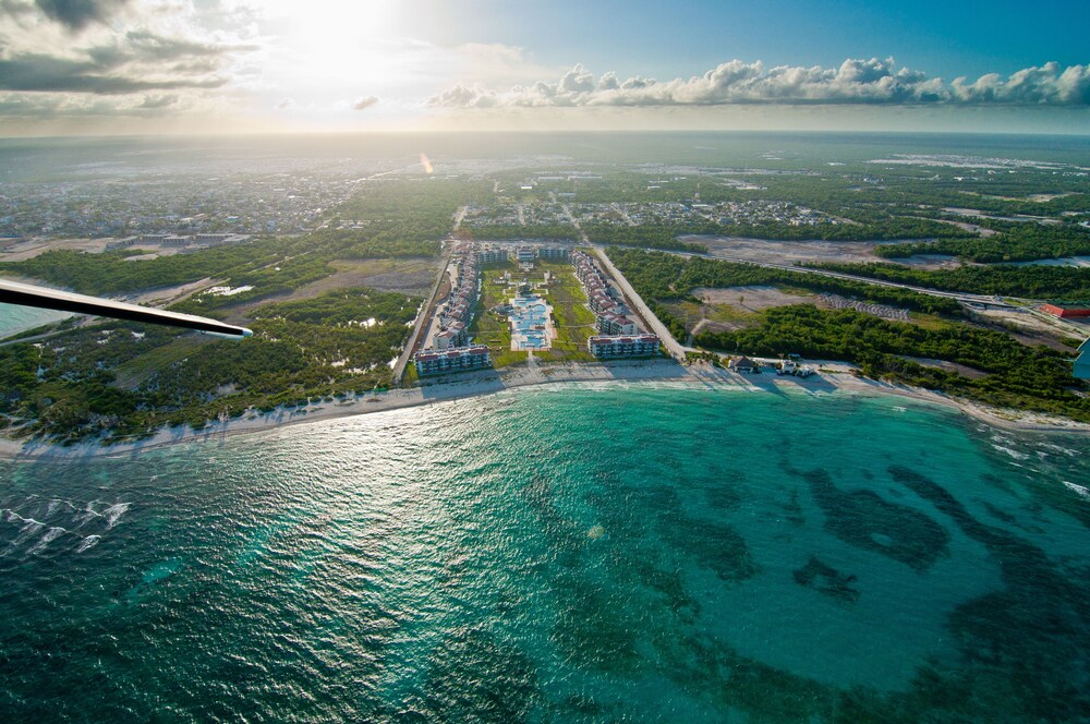 Mareazul Beach Front Resort Playa del Carmen. in Playa del Carmen