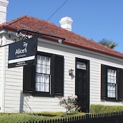 Tasmania Hotels With Fireplaces Book A Hotel Room At One Of Many