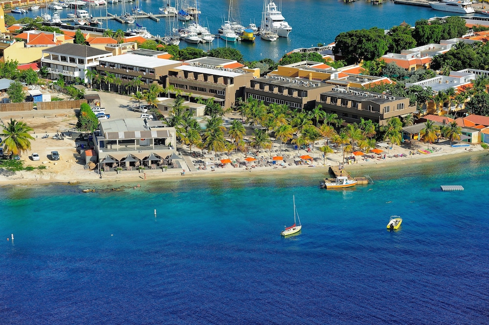 Eden Beach Resort 2018 Pictures Reviews Prices Deals Expedia Ca Eden Beach Resort