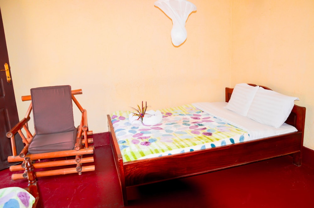 L'Oasis Lodge & Restaurant Arusha, TZA - Best Price Guarantee | lastminute.com.au