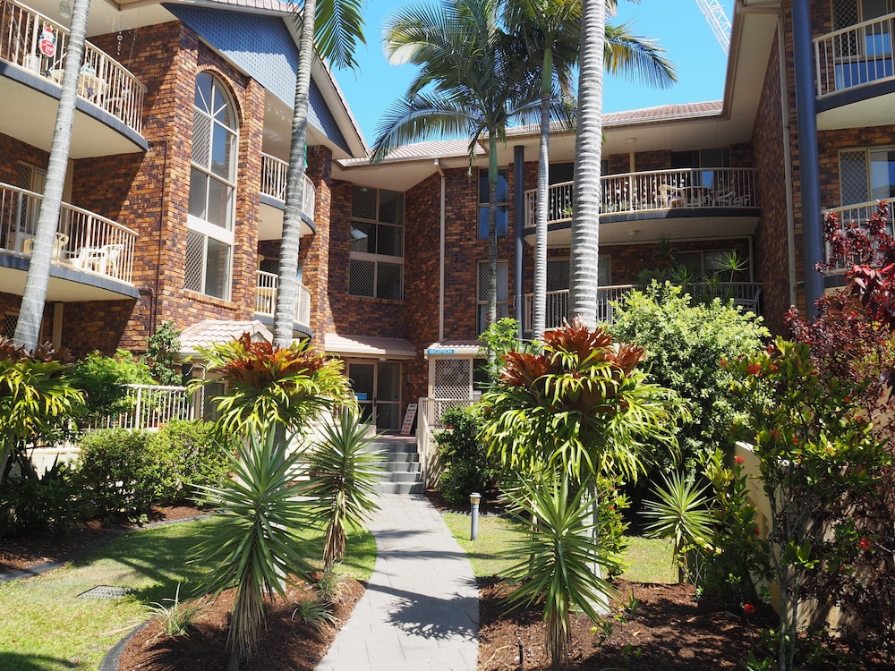 Oceanside Cove Holiday Apartments Rooms, Reviews & Deals (Gold Coast