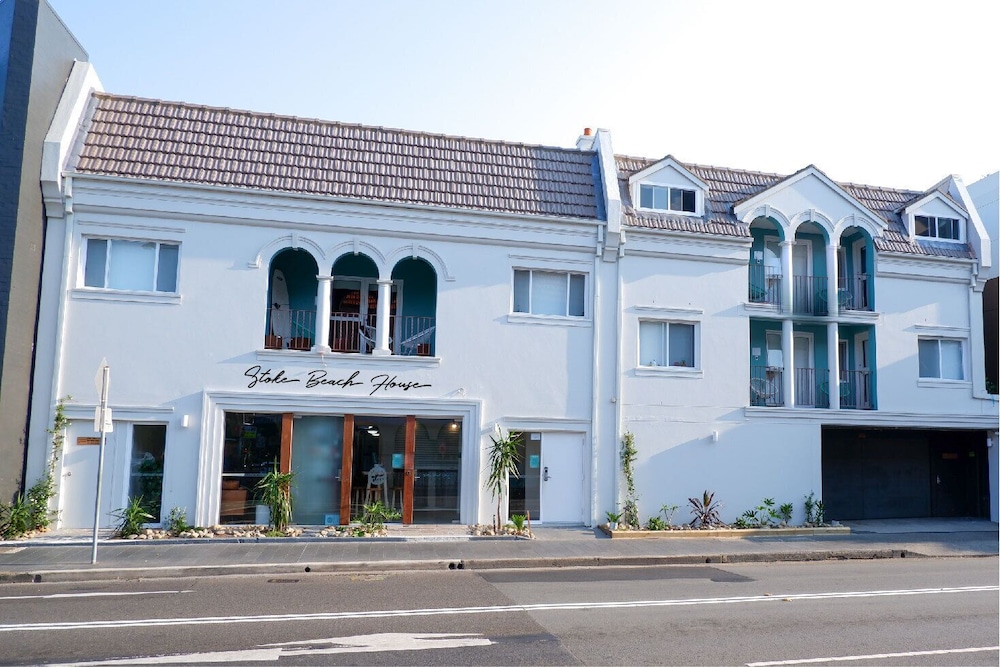 Stoke Beach House