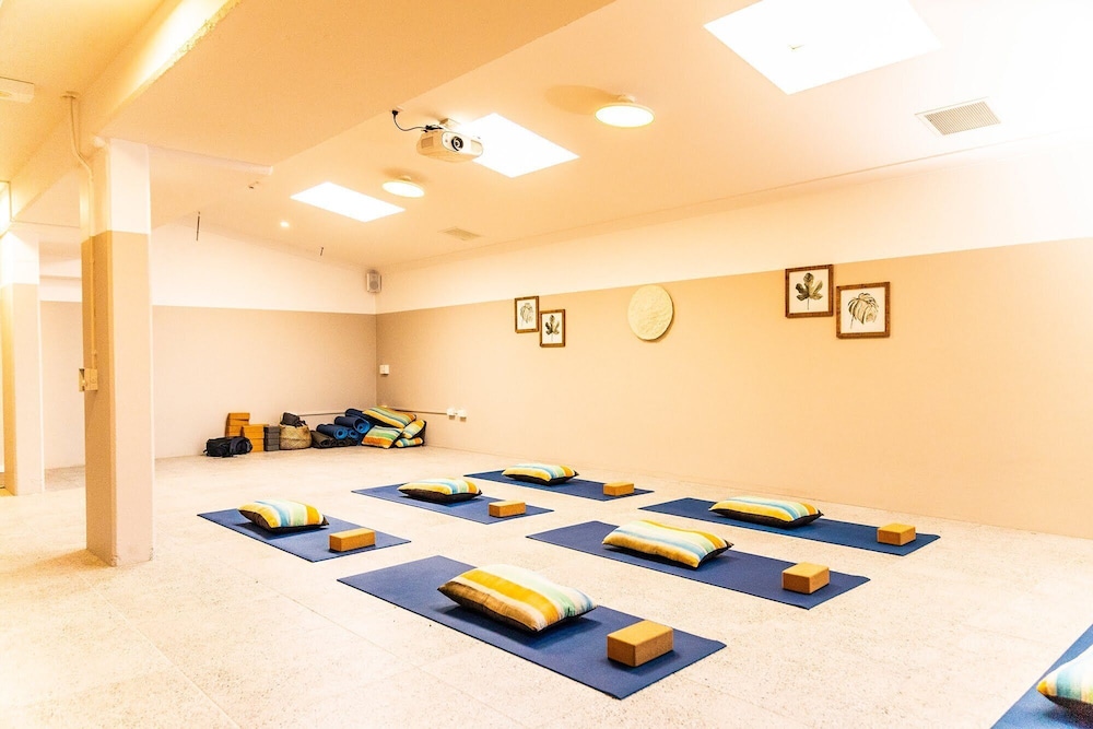 Yoga, Stoke Beach House