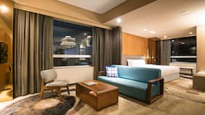 Premium bedding, down comforters, minibar, in-room safe