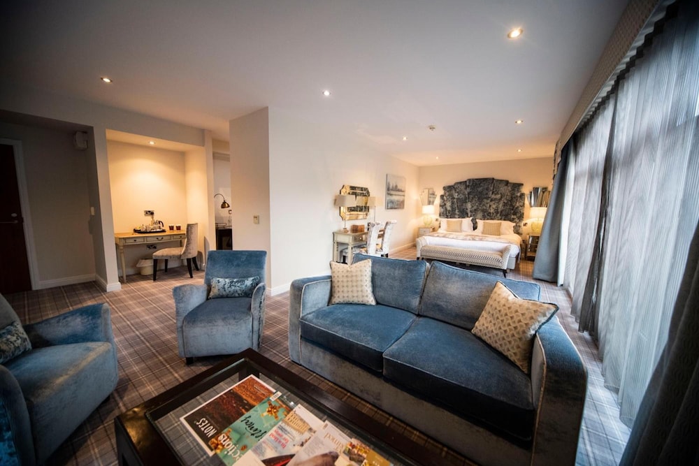 Peak Edge Hotel in Chesterfield Best Rates & Deals on Orbitz