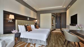 1 bedroom, premium bedding, down duvet, minibar