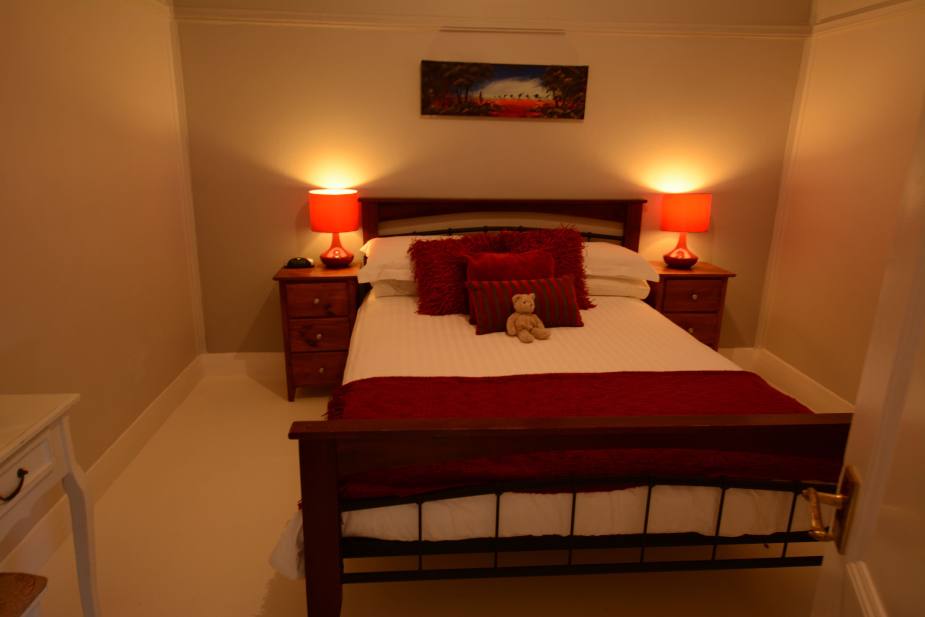 Emaroo Cottages Broken Hill