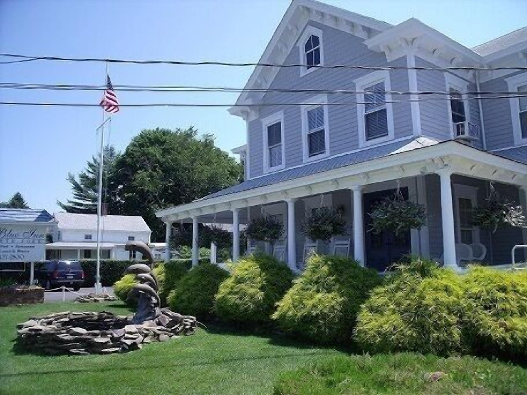 The Blue Inn at North Fork in East Marion, United States