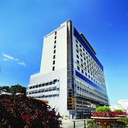 Best Kota Kinabalu Hotels With Hot Tubs From 36 On Expedia Enjoy Free Cancellation On Selected Hotels With Hot Tubs In Room In Kota Kinabalu