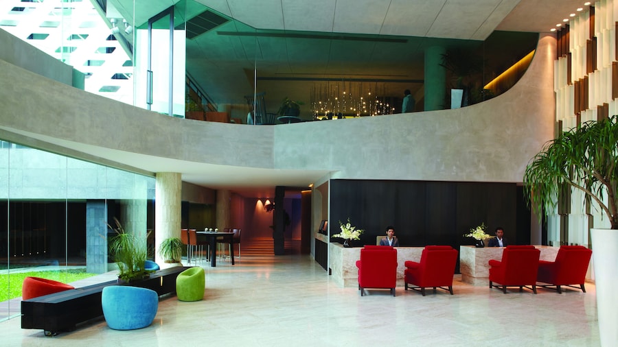 LiT BANGKOK Hotel - SHA Plus