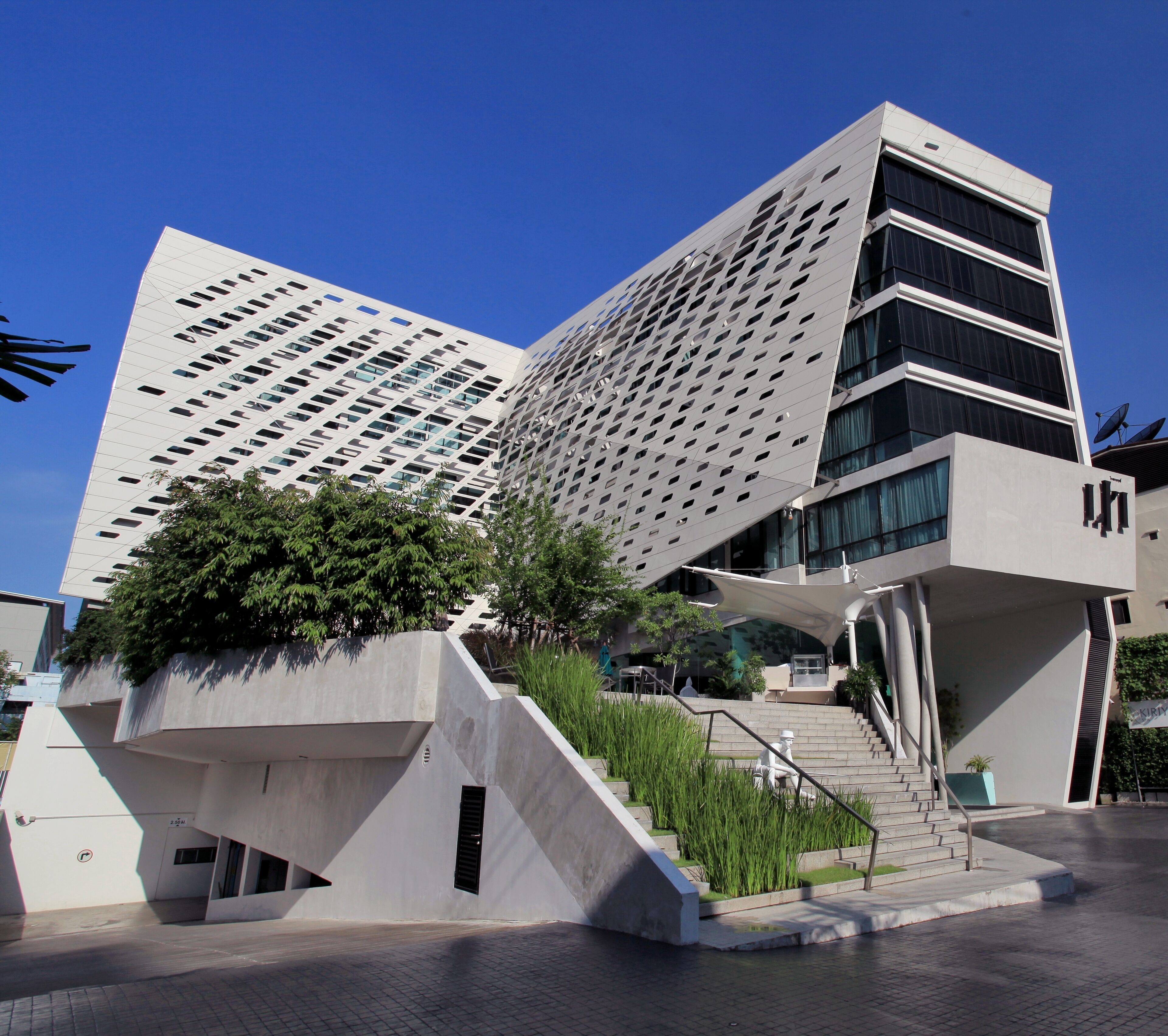 Holiday Inn Express Bangkok Siam An Ihg Hotel 22 Room Prices Deals Reviews Expedia Com