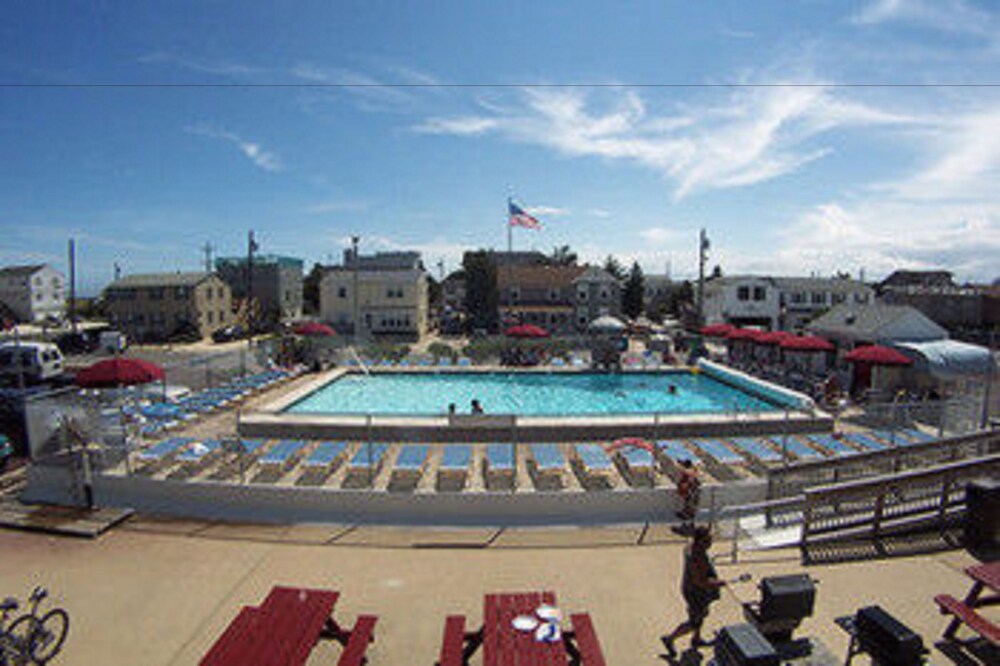 Sea Spray Motel in Beach Haven Best Rates & Deals on Orbitz