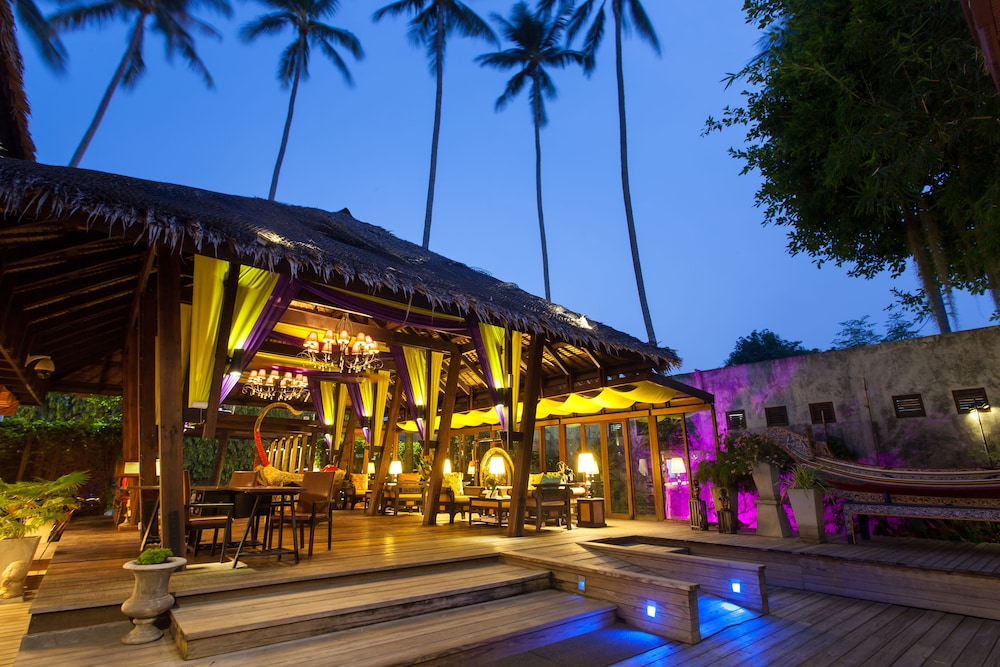 Tango Luxe Beach Villa Samui 2018 Room Prices Deals Reviews Tango Luxe Beach Villa Samui 4 0 Out Of 5 Featured Image Interior Entrance